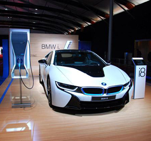 HONYLITE Honeycomb Panel used to construct BMW i8 booth